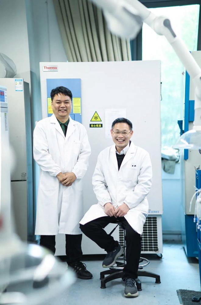 生命演化新紀(jì)年 華東師大《自然》研究揭示真核生物起源時間